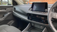 Nissan Qashqai 1.3 DiG-T MH 158 Acenta Premium 5dr Xtronic Petrol Hatchback